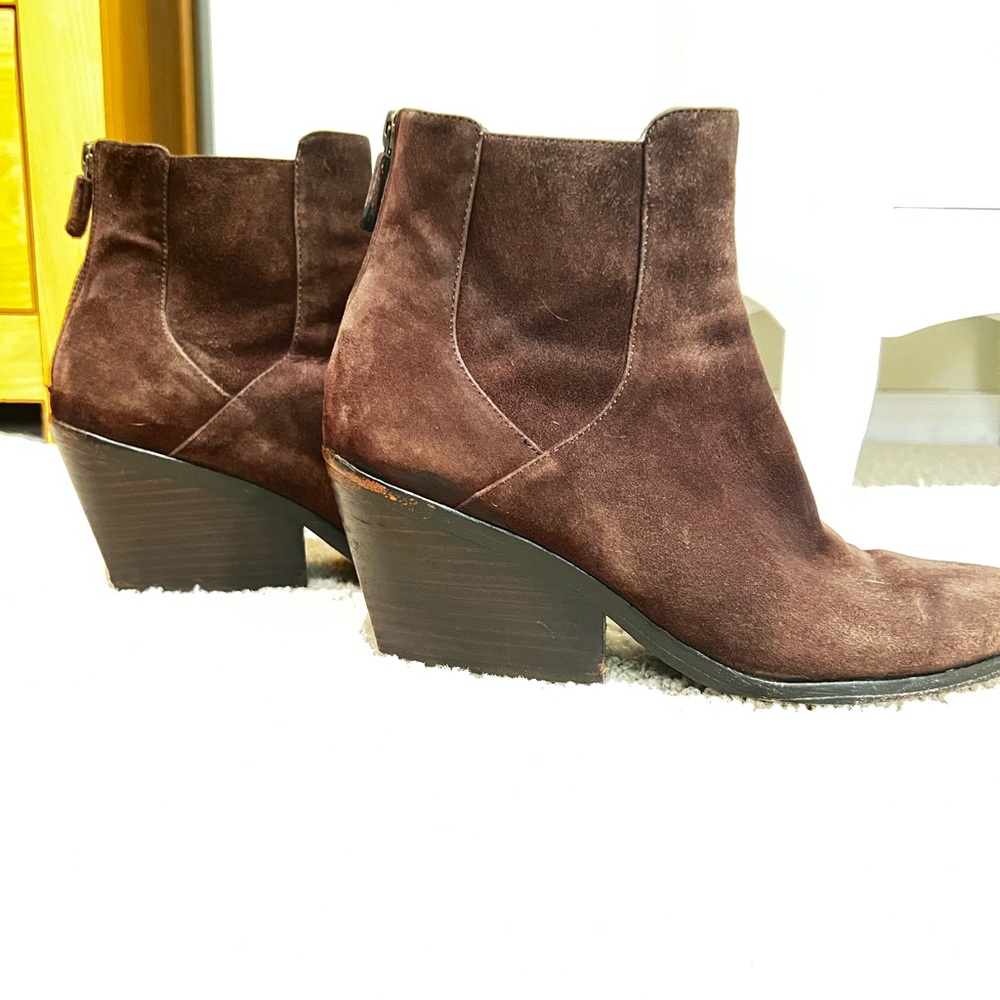 Eileen Fisher brown suede bootie